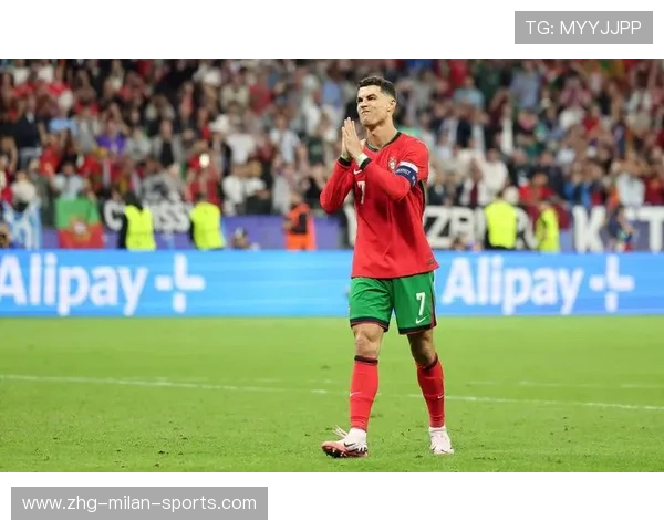 C罗：我还想踢，但身体终究会告诉我答案！